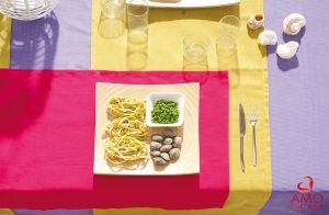 Tablecloth - cyclamen color